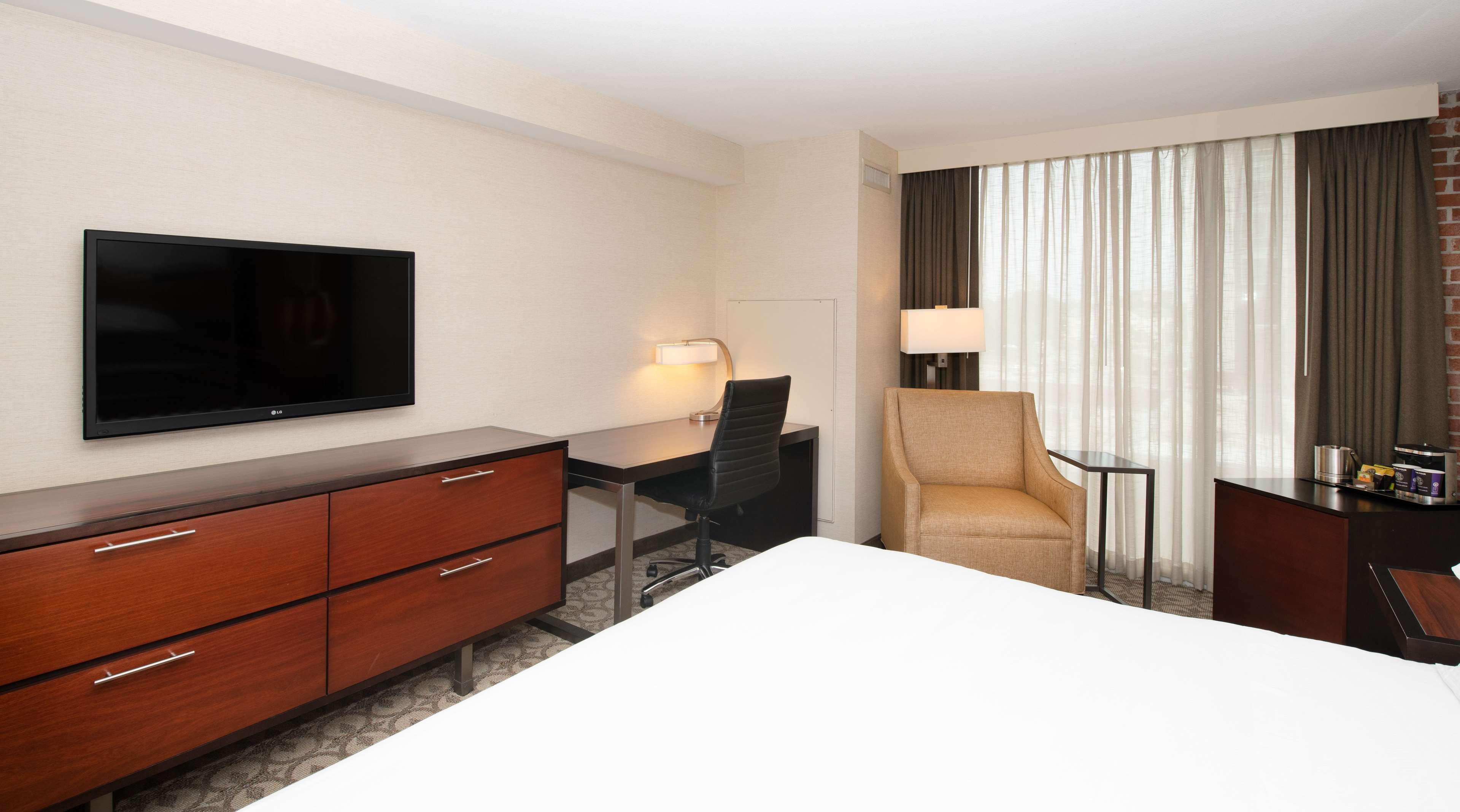 Doubletree Hotel & Suites Charleston Airport Норт-Чарлстон Екстер'єр фото