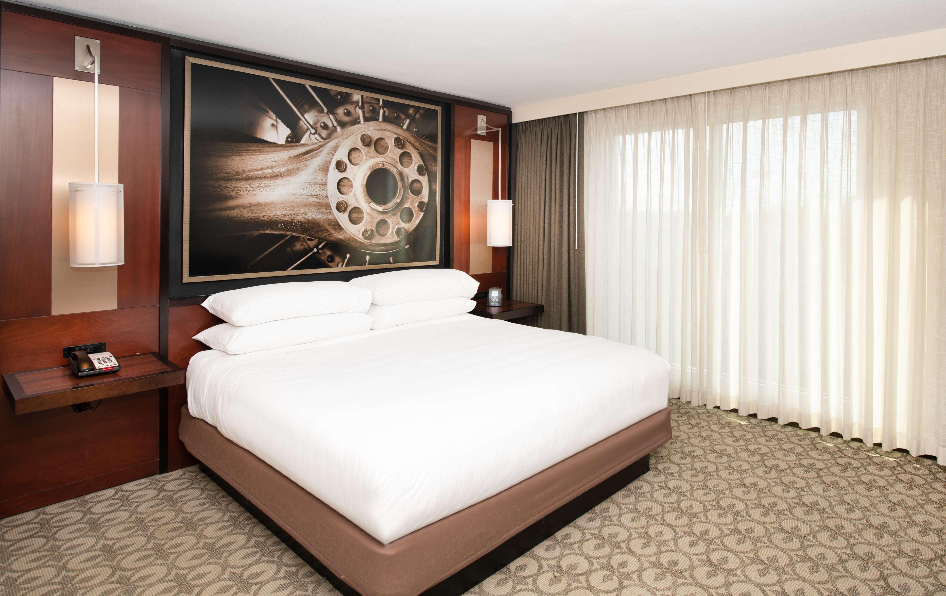 Doubletree Hotel & Suites Charleston Airport Норт-Чарлстон Екстер'єр фото