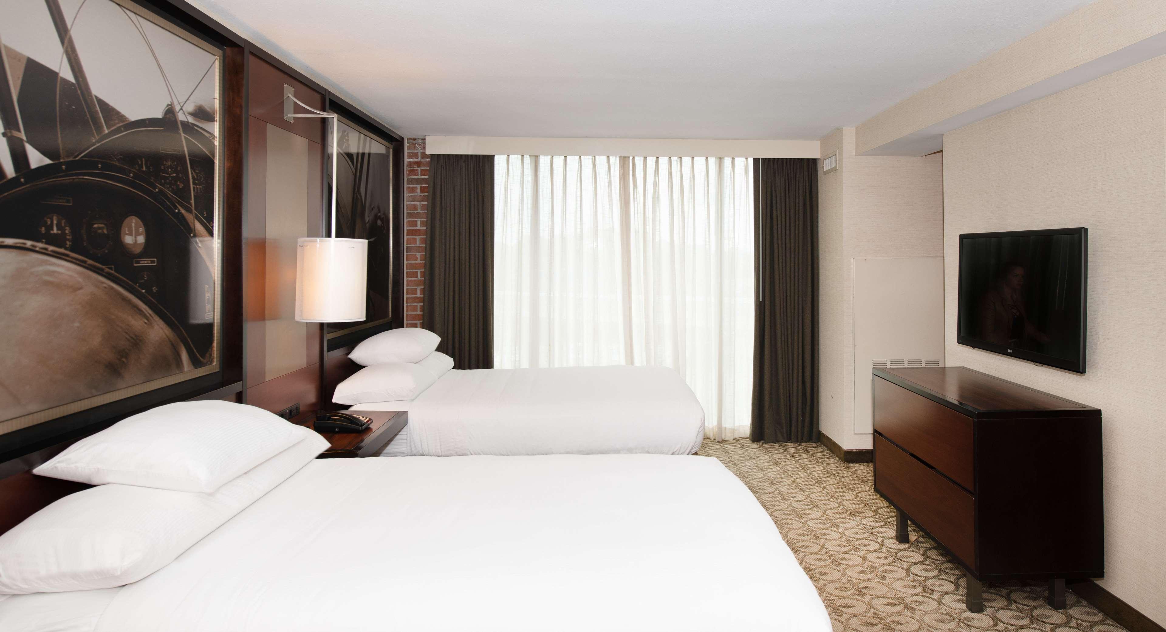 Doubletree Hotel & Suites Charleston Airport Норт-Чарлстон Екстер'єр фото